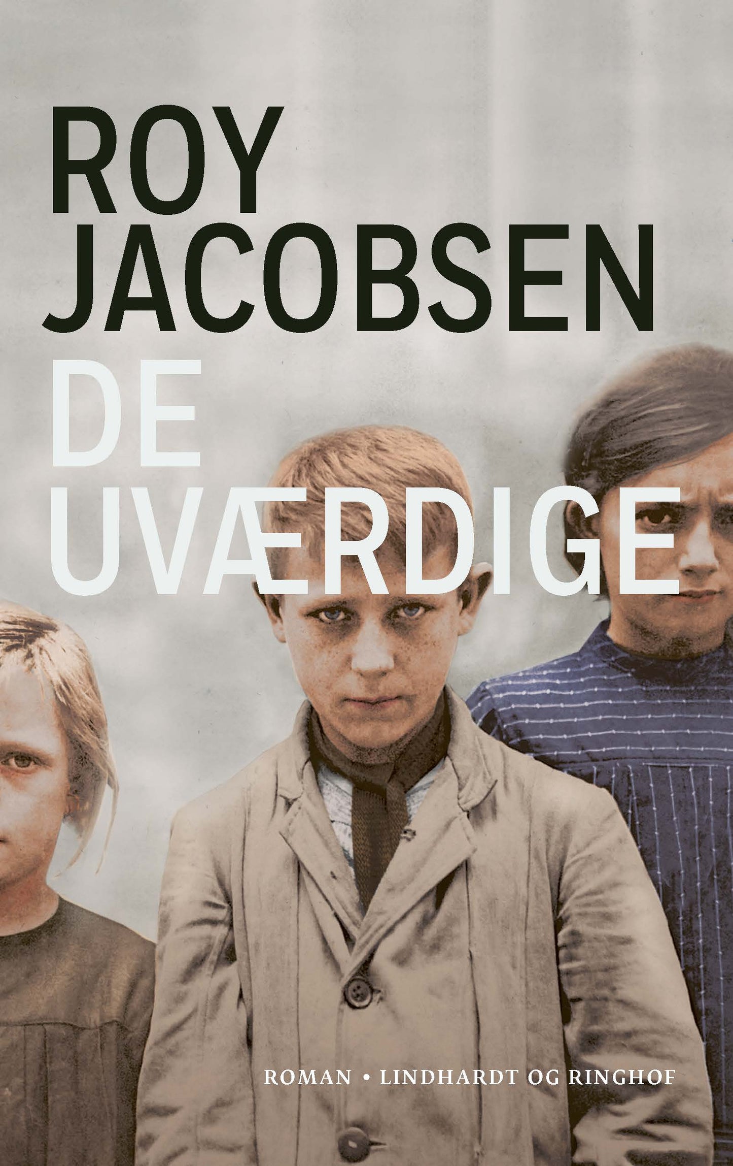 De uværdige